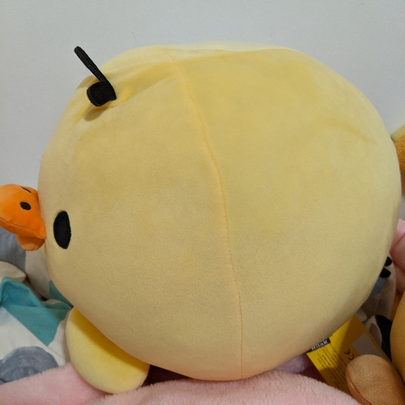 SOLD Rilakkuma Super Mochi Kiiroitori Plush - Picture 2 of 5